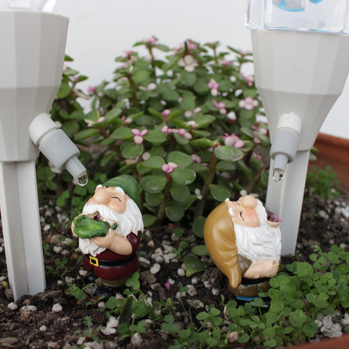 Smart Garden Watering Can - 2 set Gnome Automatic Watering Can